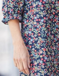 Robe évasée Imprimée Manches Longues 10 Robe évasée Imprimée Manches Longues -Femmes Vêtements Magasin 501084 C00 zoomx vue4