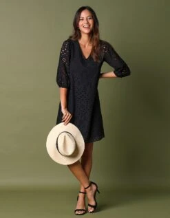 Robe Broderie Anglaise Manches 3/4 -Femmes Vêtements Magasin 501287 C00 zoomx vue5