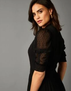 Robe Longue Plumetis Volanté Manches Coude -Femmes Vêtements Magasin 501509 C01 zoomx vue4