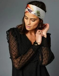 Robe Plumetis évasée Smockée -Femmes Vêtements Magasin 501546 C00 zoomx vue5