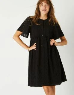 Robe évasée, Broderie Anglaise -Femmes Vêtements Magasin 501760 C01 zoomx vue3