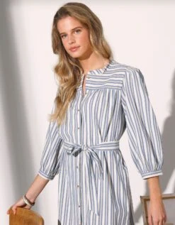 Robe Chemisier Col Officier Manches 3/4 Rayée 14 Robe Chemisier Col Officier Manches 3/4 Rayée -Femmes Vêtements Magasin 501817 C01 zoomx vue6