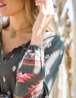 Robe Longue Volantée Imprimé Folk 12 Robe Longue Volantée Imprimé Folk -Femmes Vêtements Magasin 501833 C01 zoomx vue5