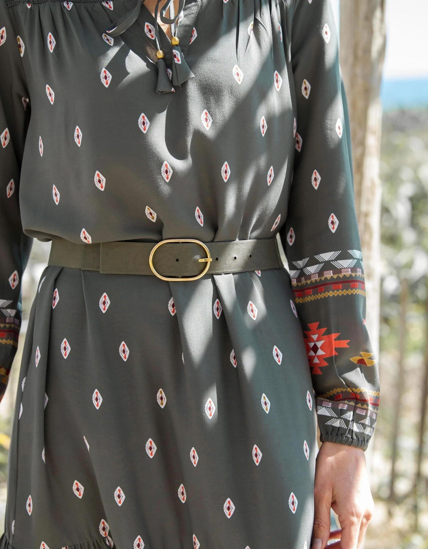 Robe Longue Volantée Imprimé Folk 8 Robe Longue Volantée Imprimé Folk – Image 6