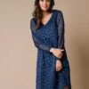 Robe évasée Voile Imprimé Doré -Femmes Vêtements Magasin 541099 C05 zoomx