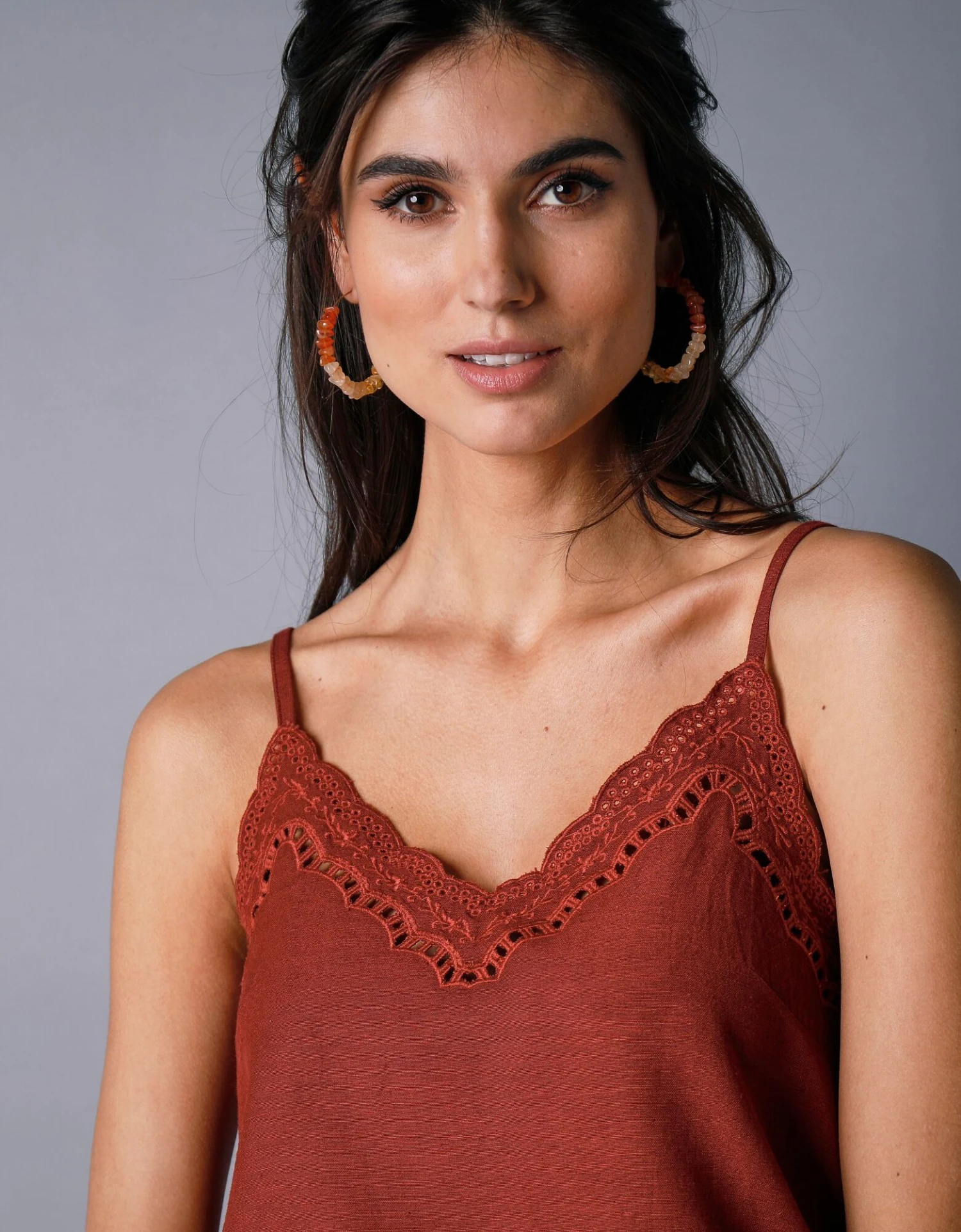 Caraco Brodé Fines Bretelles 5 Caraco Brodé Fines Bretelles – Image 3