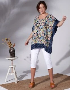 Blouse Poncho Imprimée -Femmes Vêtements Magasin 560089 C00 zoomx vue3