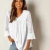 Blouse Unie Col V Manches 3/4 Macramé -Femmes Vêtements Magasin 560152 C05 zoomx