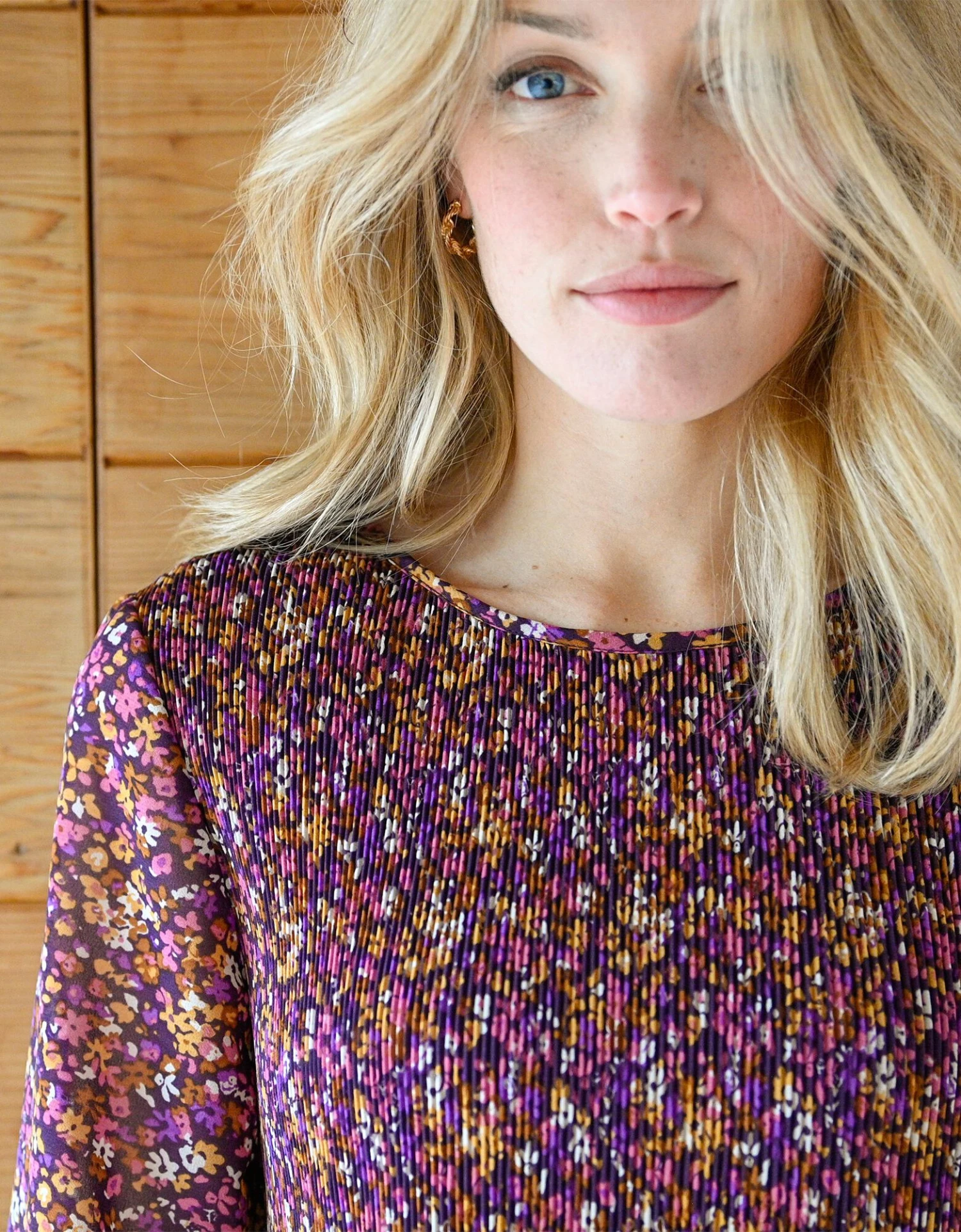 Tunique Plissée Imprimé Fleuri, Voile 5 Tunique Plissée Imprimé Fleuri, Voile – Image 3