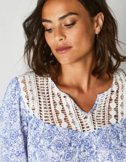 Blouse Macramé Imprimée Manches 3/4, Crépon -Femmes Vêtements Magasin 560682 C01 zoomx vue4