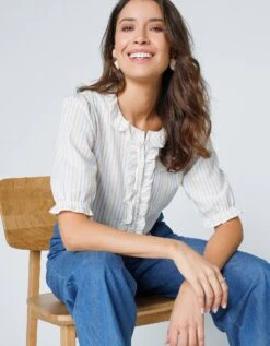Blouse Volantée Rayée Manches Coude Blousantes 11 Blouse Volantée Rayée Manches Coude Blousantes -Femmes Vêtements Magasin 560754 C01 zoomx vue3