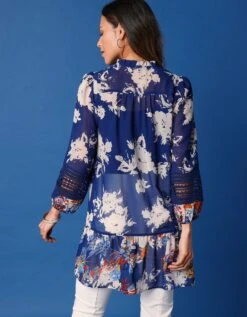 Tunique Imprimée Volantée Manches 3/4 11 Tunique Imprimée Volantée Manches 3/4 -Femmes Vêtements Magasin 560776 C01 zoomx vue3