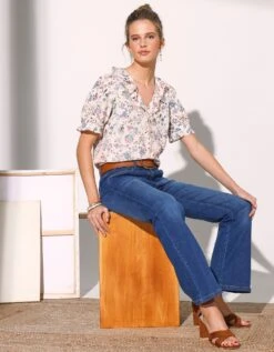 Blouse Col V Volanté Imprimée -Femmes Vêtements Magasin 560803 C01 zoomx vue7