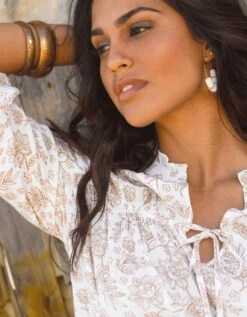 Blouse Imprimée Volantée Manches 3/4 -Femmes Vêtements Magasin 560861 C01 zoomx vue3