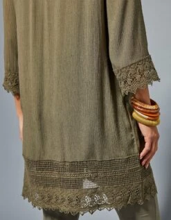 Tunique Macramé Manches 3/4 12 Tunique Macramé Manches 3/4 -Femmes Vêtements Magasin 560889 C02 zoomx vue5