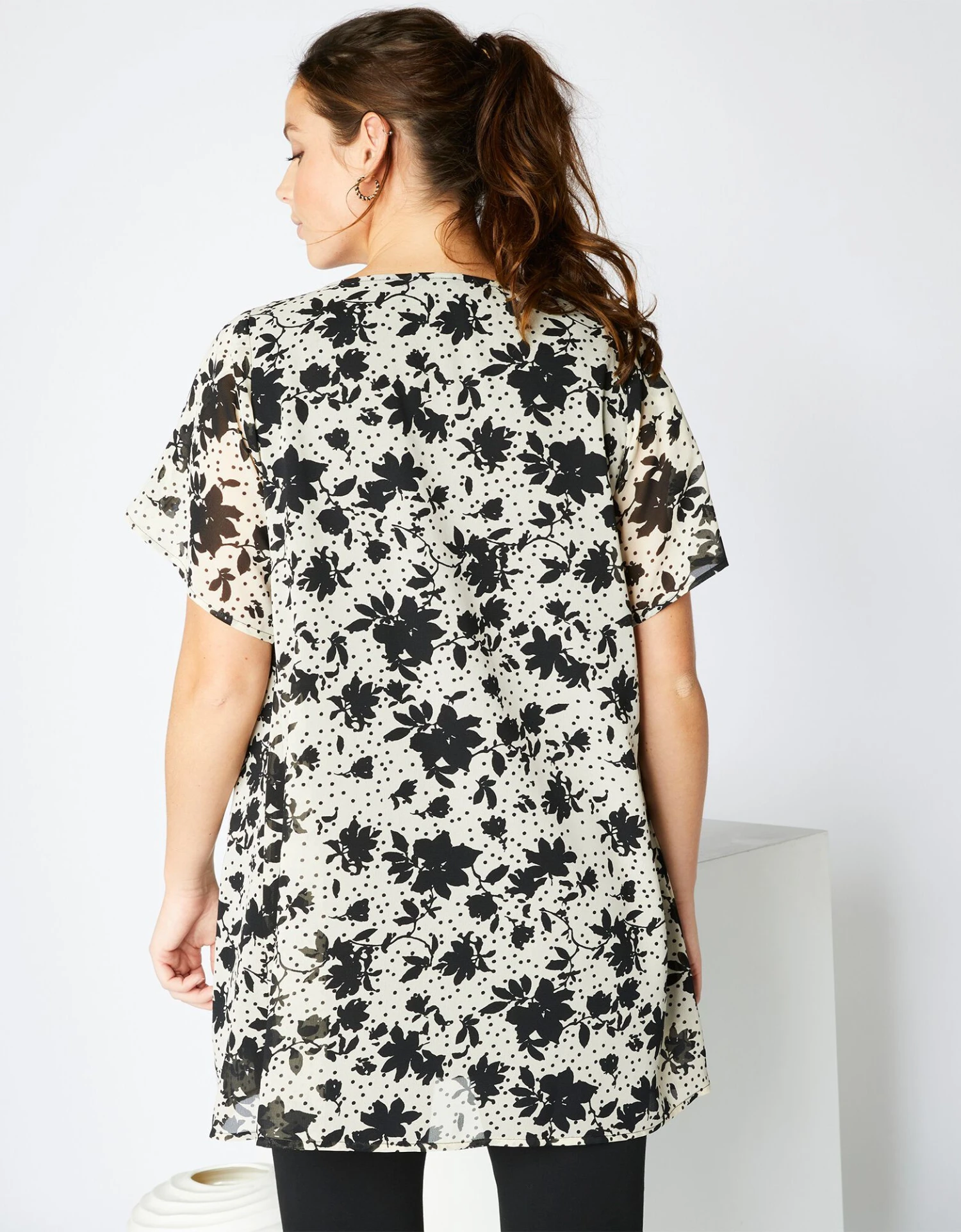 Tunique Effet 2en1 Imprimée, Voile 4 Tunique Effet 2en1 Imprimée, Voile – Image 2