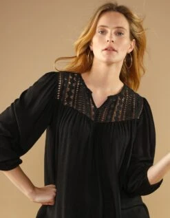 Blouse Macramé Manches 3/4 -Femmes Vêtements Magasin 560993 C06 zoomx vue3