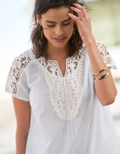 Blouse Plastron Macramé Manches Courtes 7 Blouse Plastron Macramé Manches Courtes -Femmes Vêtements Magasin 610029 C01 zoomx vue2