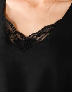 Caraco Col V Uni Dentelle 13 Caraco Col V Uni Dentelle -Femmes Vêtements Magasin 610558 C02 zoom detailRFP