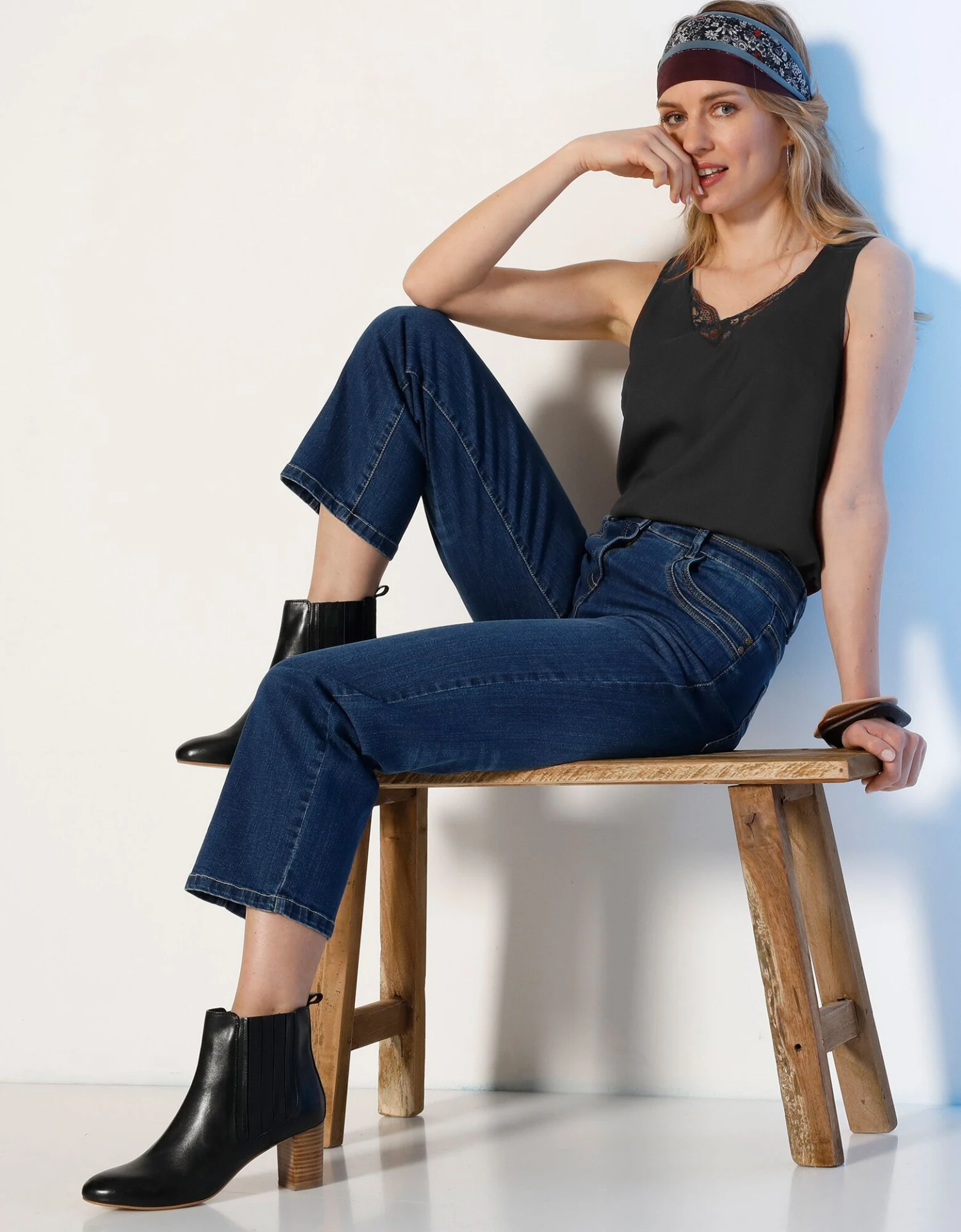 Caraco Col V Uni Dentelle 6 Caraco Col V Uni Dentelle – Image 4