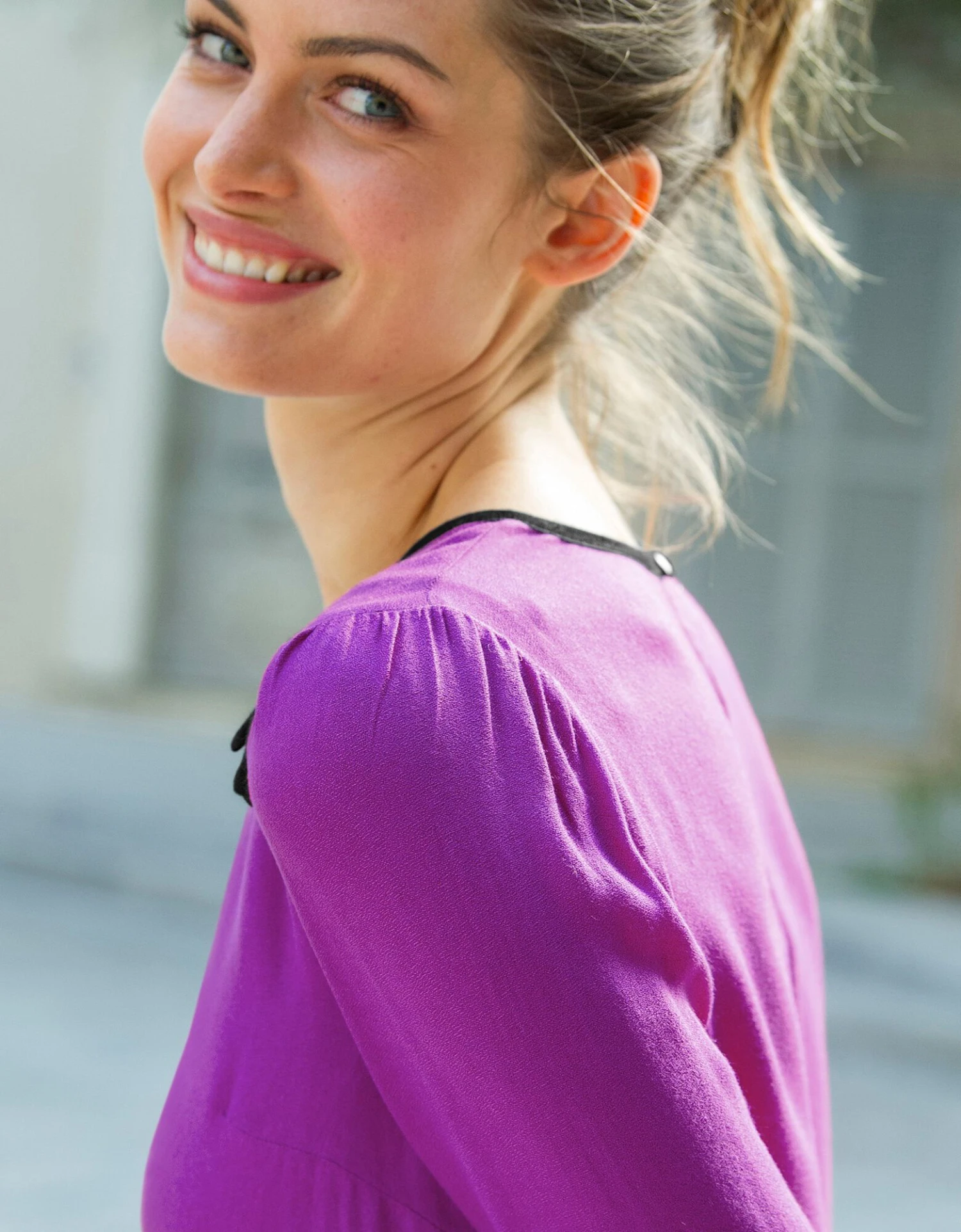 Longue Tunique Crêpe Bicolore 5 Longue Tunique Crêpe Bicolore – Image 3