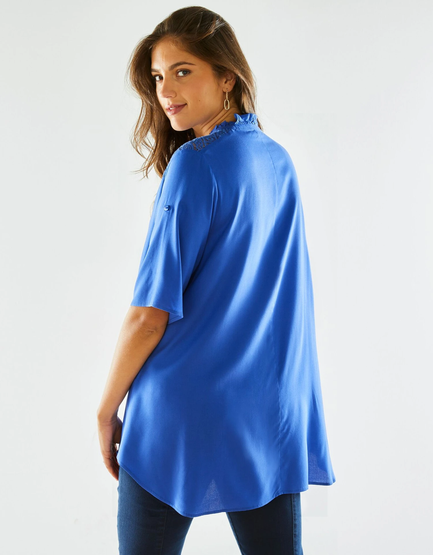 Tunique Boutonnée Macramé Unie 4 Tunique Boutonnée Macramé Unie – Image 2