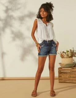 Tunique Unie Sans Manches, Crépon Et Macramé 11 Tunique Unie Sans Manches, Crépon Et Macramé -Femmes Vêtements Magasin 610730 C01 zoomx vue3