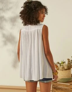 Tunique Unie Sans Manches, Crépon Et Macramé 15 Tunique Unie Sans Manches, Crépon Et Macramé -Femmes Vêtements Magasin 610730 C01 zoomx vue7