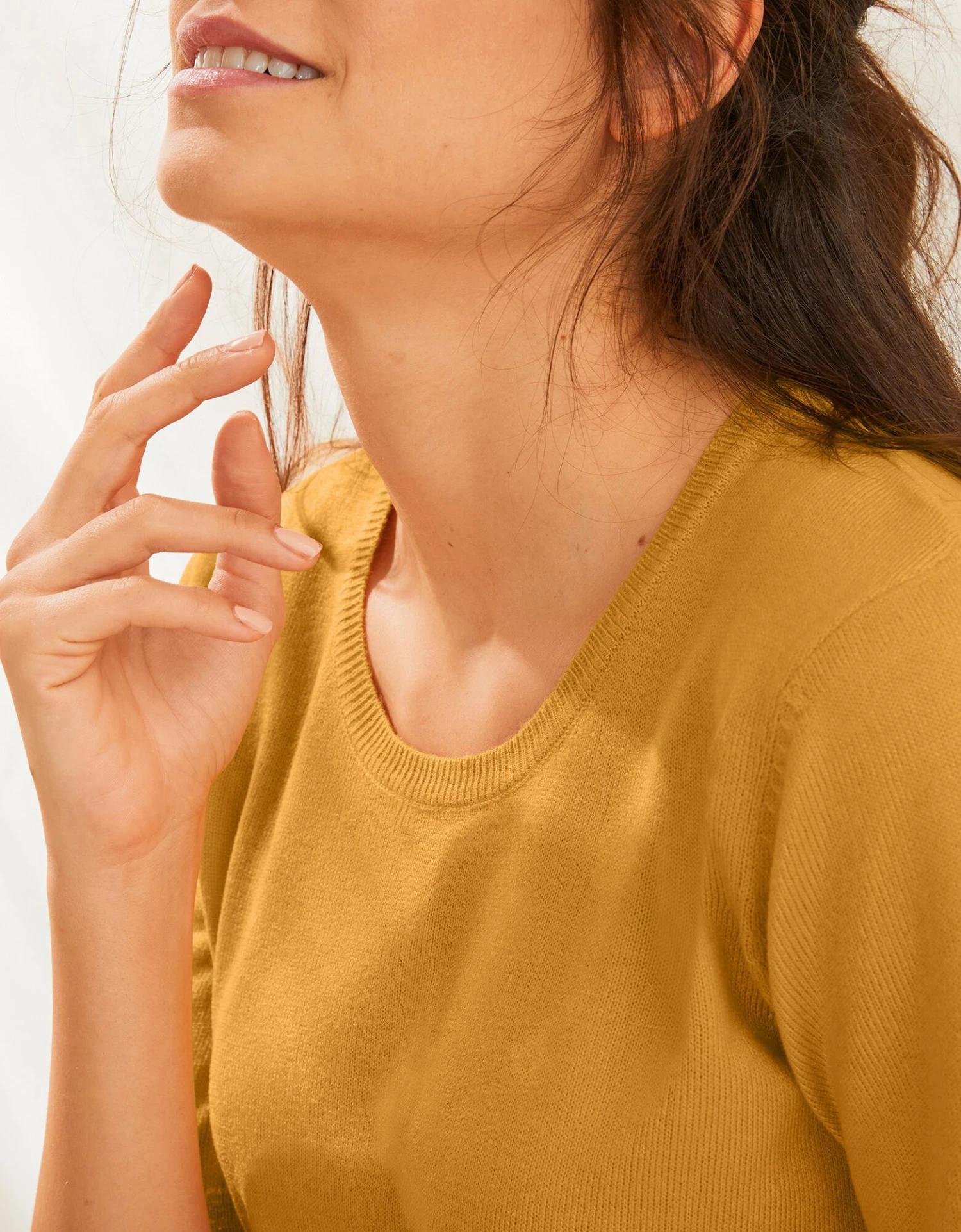 Pull Uni Manches Courtes Toucher Cachemire 6 Pull Uni Manches Courtes Toucher Cachemire – Image 4