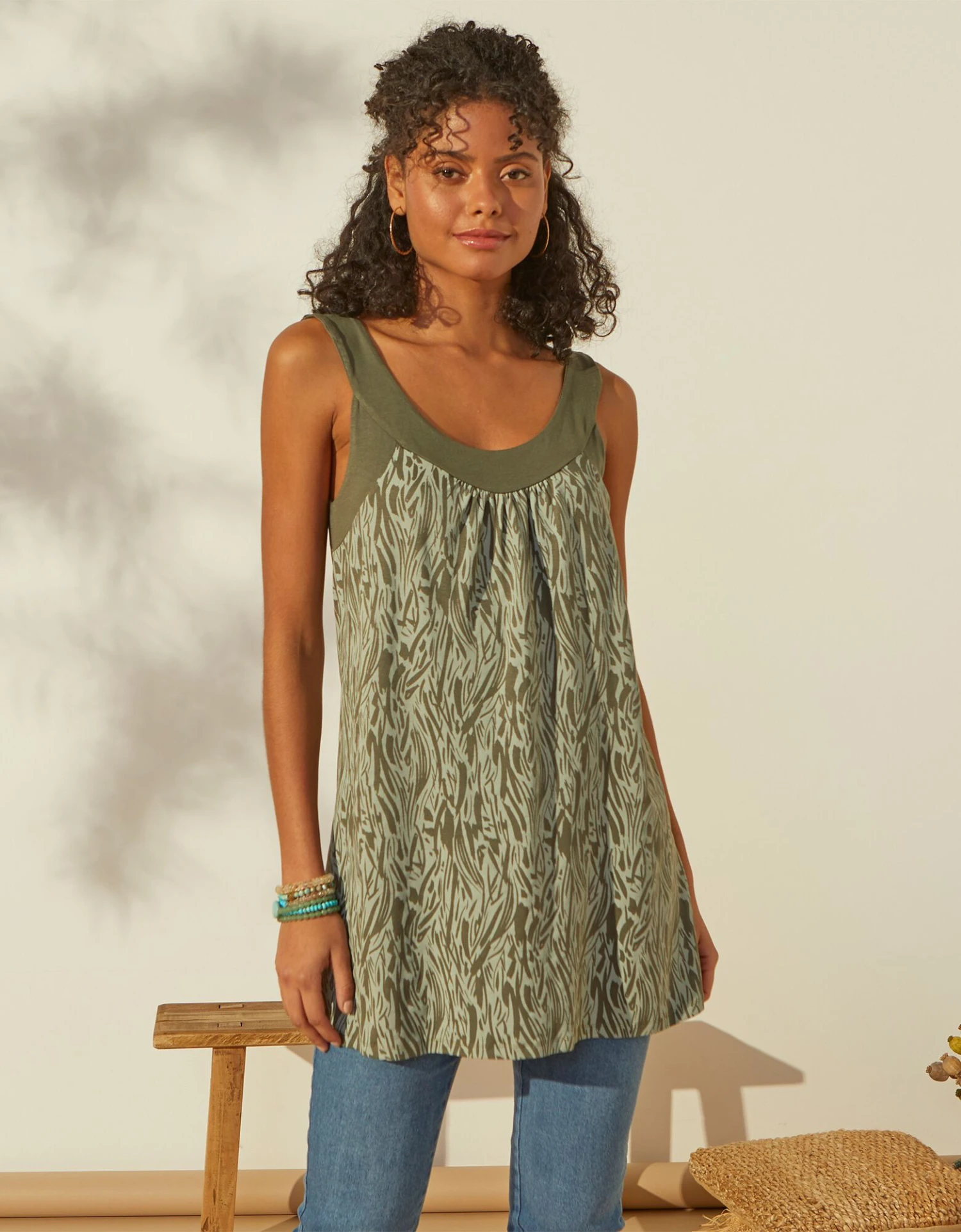 Tunique à Larges Bretelles, Imprimé Bicolore 3 Tunique à Larges Bretelles, Imprimé Bicolore