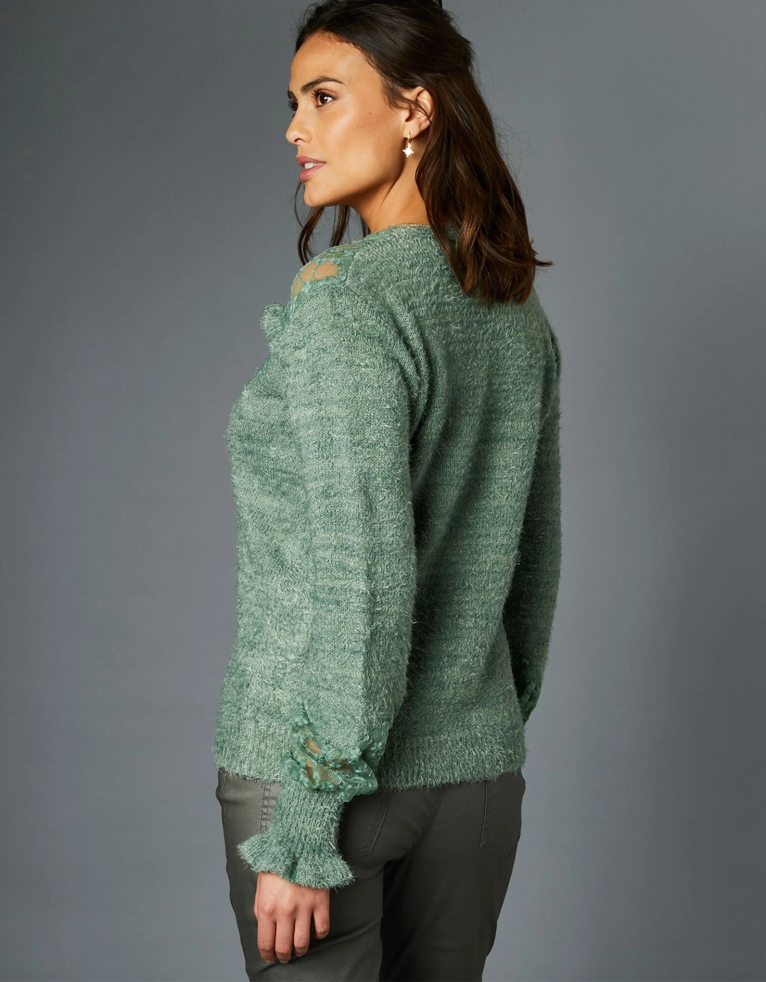 Gilet Tulle Brodé Maille Douceur 8 Gilet Tulle Brodé Maille Douceur – Image 6