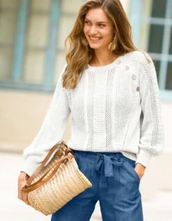 Pull Torsadé Boutonné