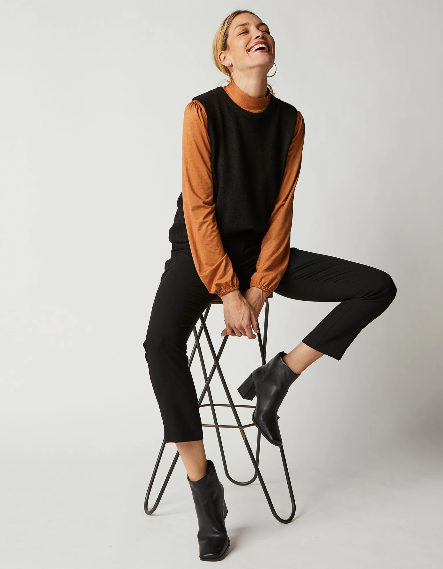 Pull Sans Manches Col Rond 5 Pull Sans Manches Col Rond – Image 3