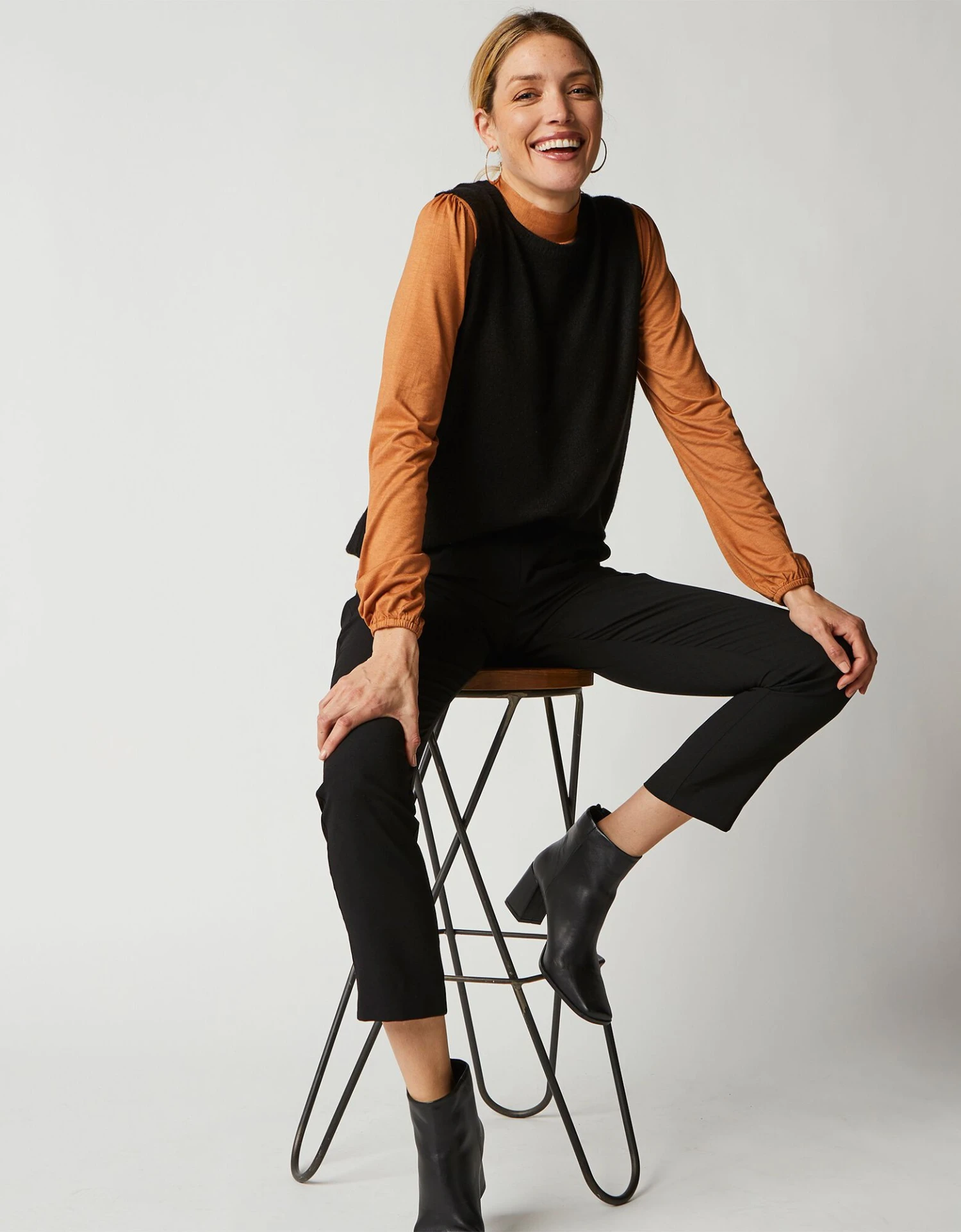 Pull Sans Manches Col Rond 8 Pull Sans Manches Col Rond – Image 6