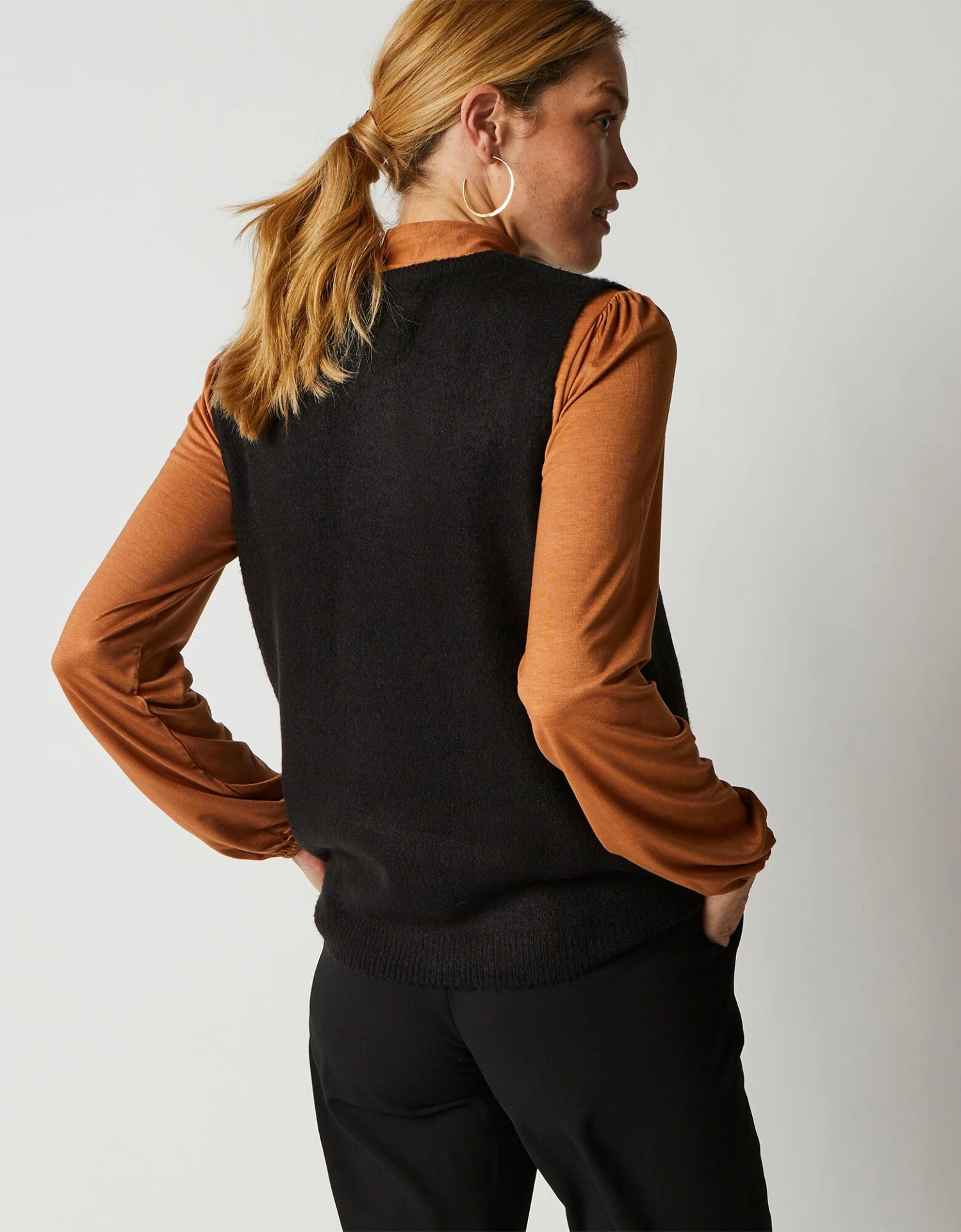 Pull Sans Manches Col Rond 9 Pull Sans Manches Col Rond – Image 7