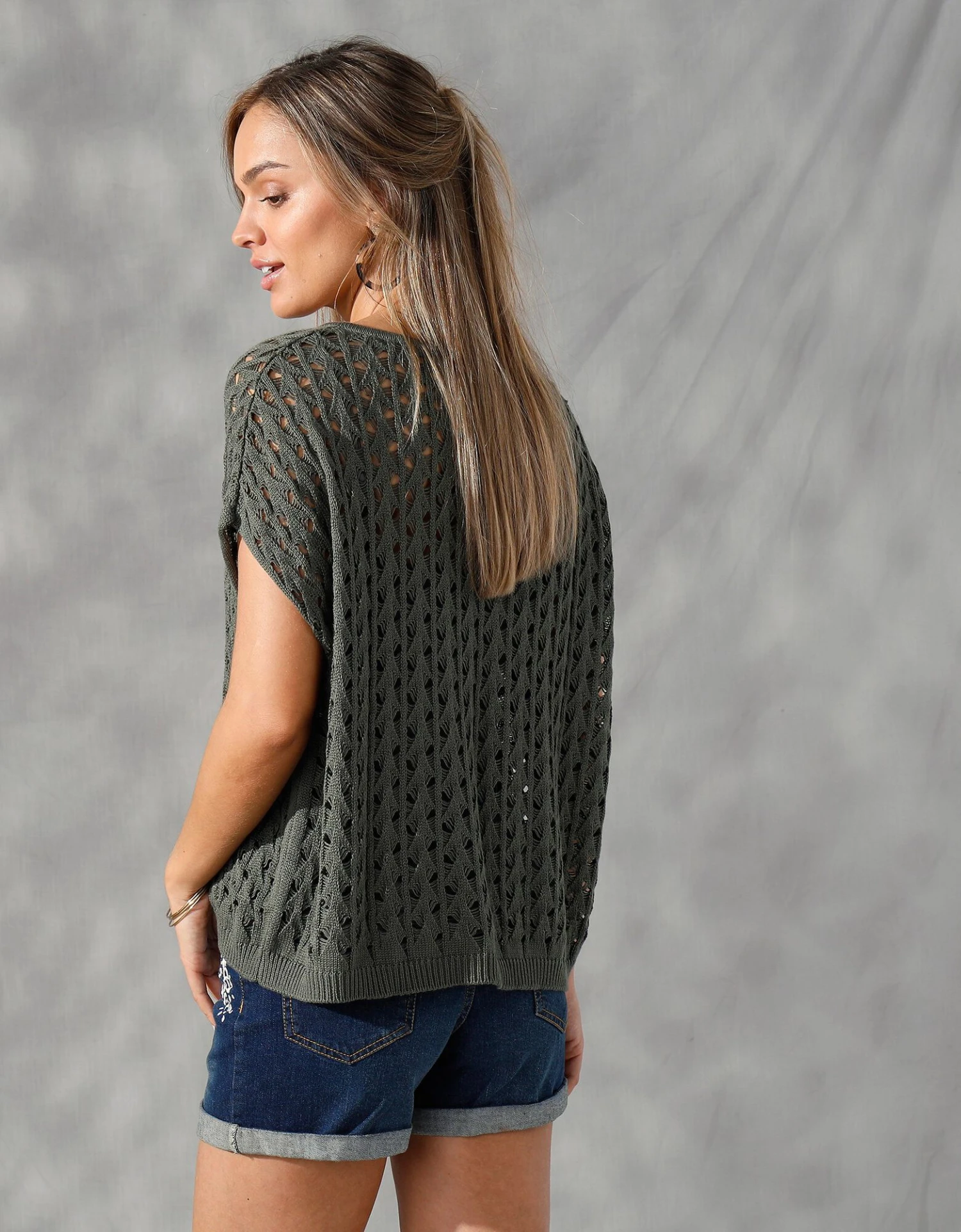 Pull Col V Coupe "loose" Maille Ajourée 4 Pull Col V Coupe "loose" Maille Ajourée – Image 2