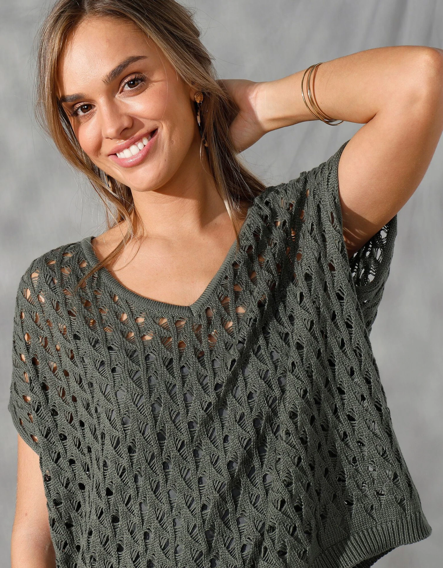 Pull Col V Coupe "loose" Maille Ajourée 6 Pull Col V Coupe "loose" Maille Ajourée – Image 4