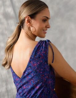 Robe Longue Imprimée épaules Nouées -Femmes Vêtements Magasin 628026 C00 zoomx vue4